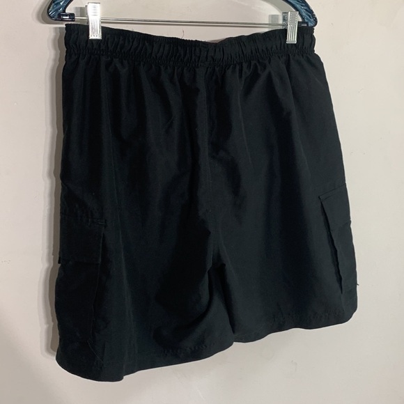 Croft and barrow black swim trunks men’s medium casual pool beach vacation - Picture 3 of 4